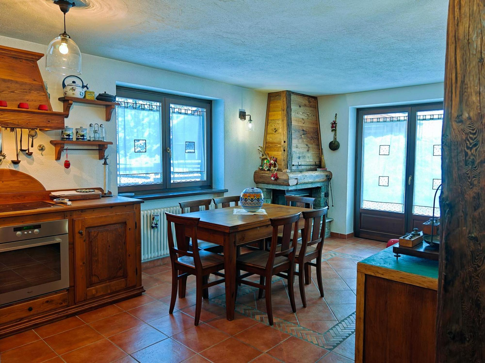 Champoluc Apartment מראה חיצוני תמונה
